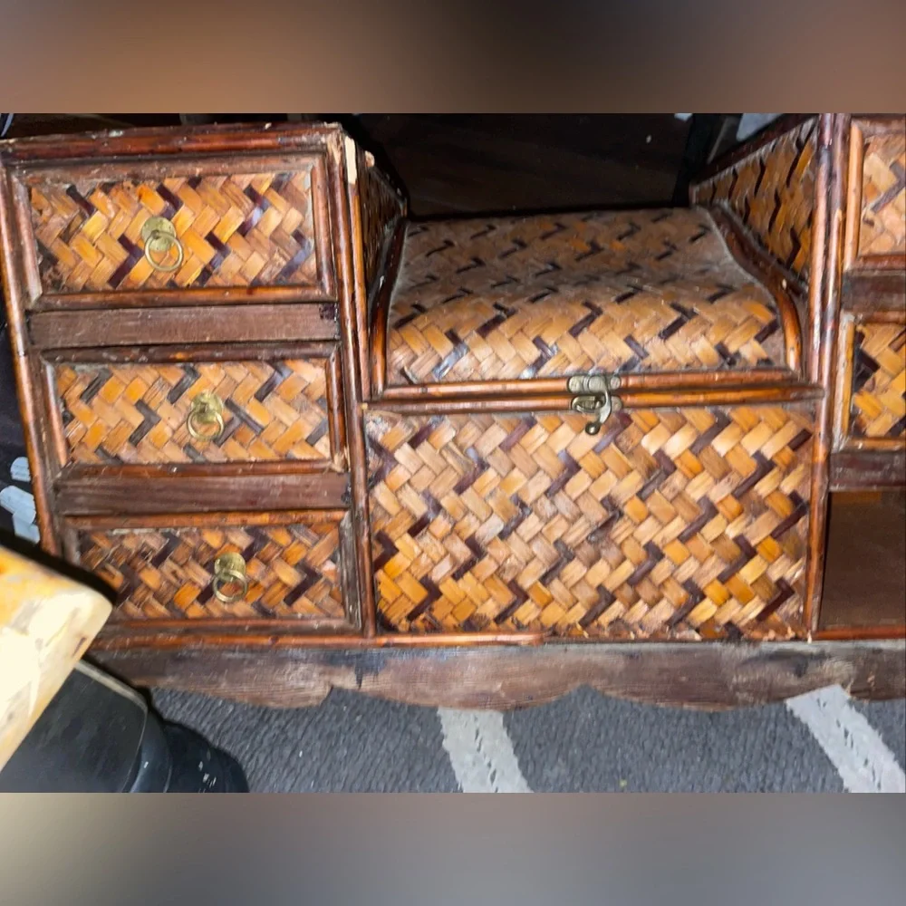 Woven Bamboo Makeup Organizer